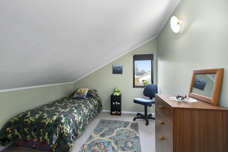 Photo of property in 8 Sunshine Avenue, Paraparaumu, 5032