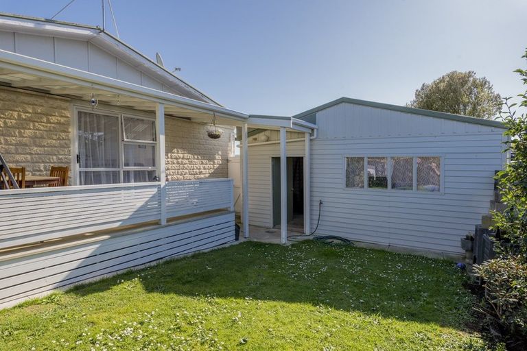 Photo of property in 5 Harlech Street, Levin, 5510