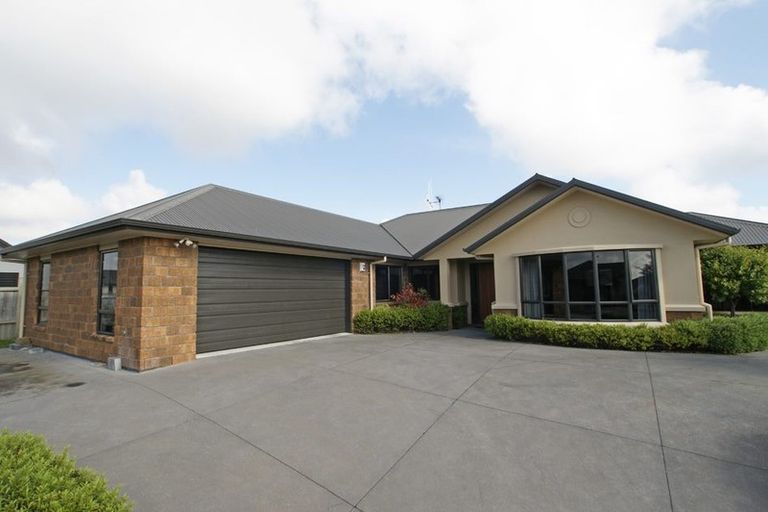 Photo of property in 3 Gibbston Close, Huntington, Hamilton, 3210