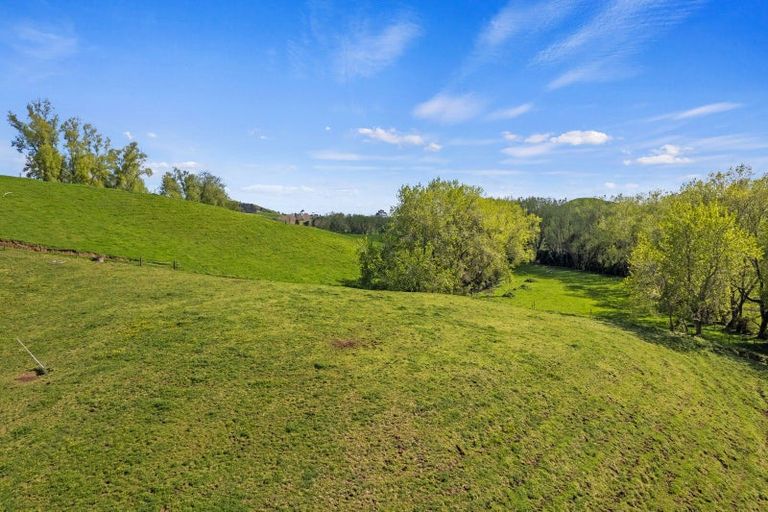 Photo of property in 873 Croydon Road, Te Popo, Stratford, 4394