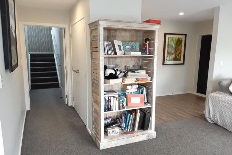 Photo of property in 5 Danden Way, Pukekohe, 2120