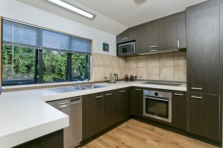 Photo of property in 26 Battenburg Place, Torbay, Auckland, 0630