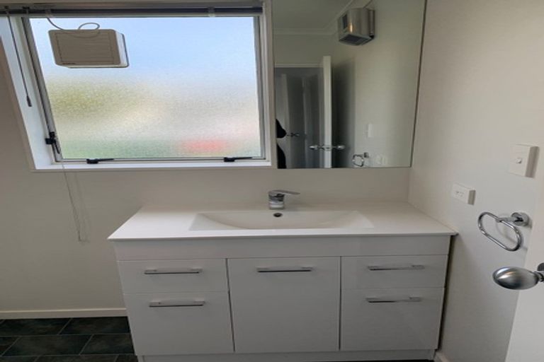 Photo of property in 2/3 Buckley Street, Alicetown, Lower Hutt, 5010