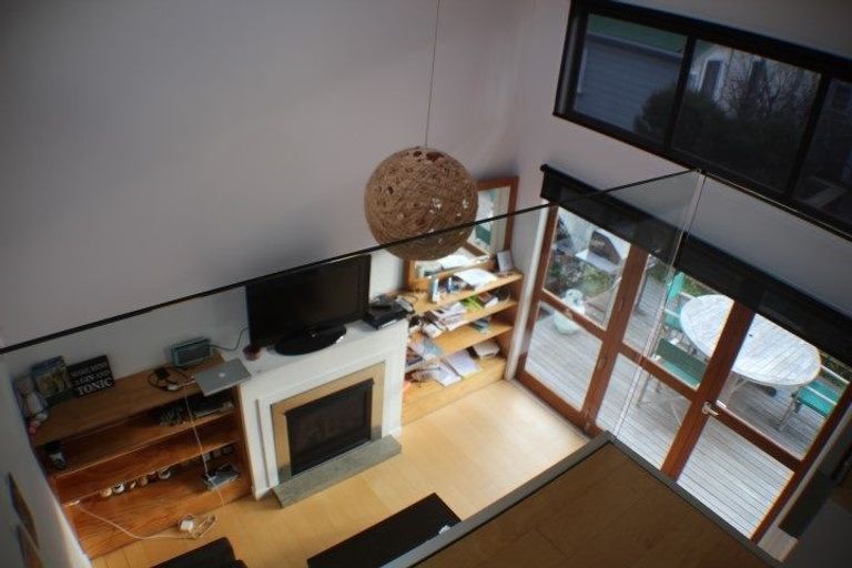 Photo of property in 13a Porritt Avenue, Mount Victoria, Wellington, 6011