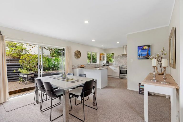 Photo of property in 15a Otumoetai Road, Judea, Tauranga, 3110