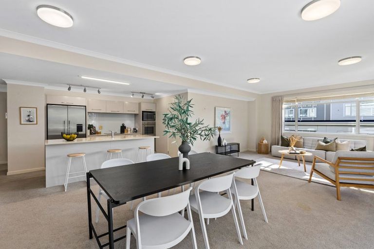 Photo of property in 60 Eaves Bush Parade, Orewa, 0931