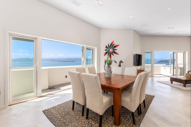 Photo of property in 66 Onslow Road, Khandallah, Wellington, 6035