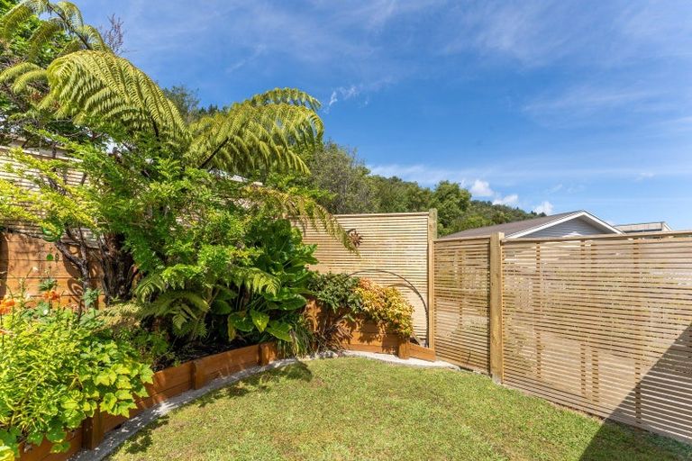 Photo of property in 91 Milton Terrace, Picton, 7220