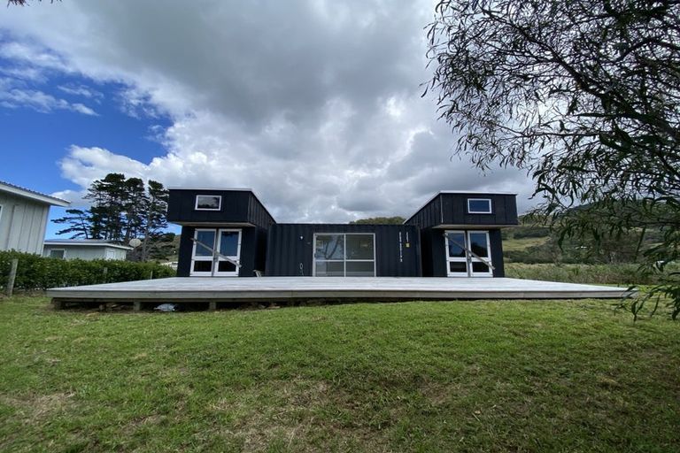 Photo of property in 14 Pukenui Drive, Mahia, 4198