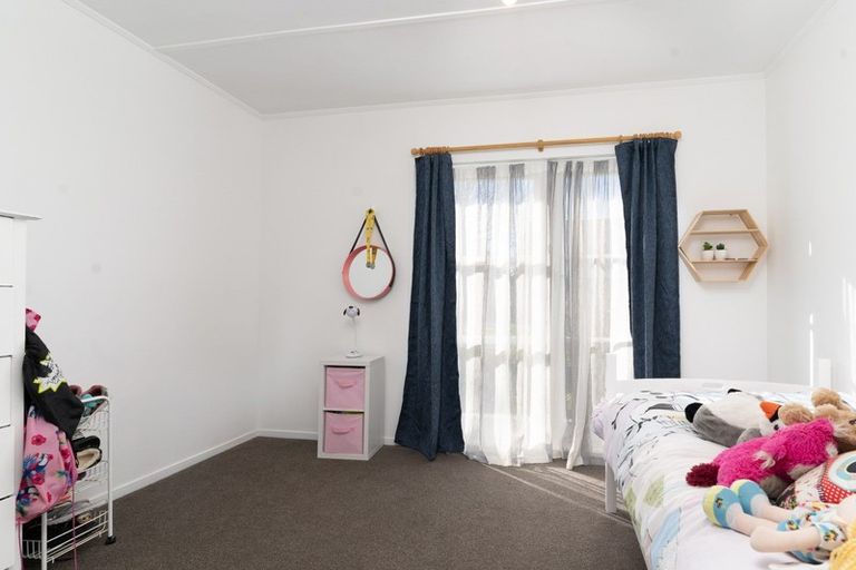 Photo of property in 45f Brandon Street, Featherston, 5710