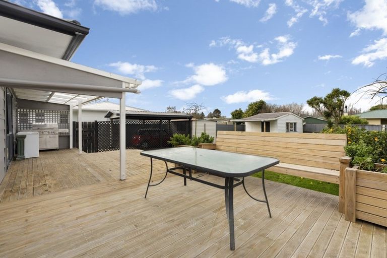 Photo of property in 134 Ruamahanga Crescent, Terrace End, Palmerston North, 4410