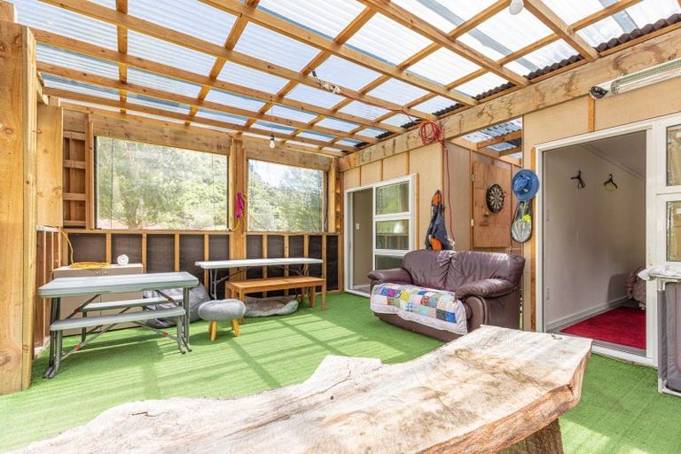 Photo of property in 11 Mclaughlin Drive, Tinui, 5889