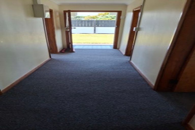 Photo of property in 62 Gisborne Terrace, Opunake, 4616