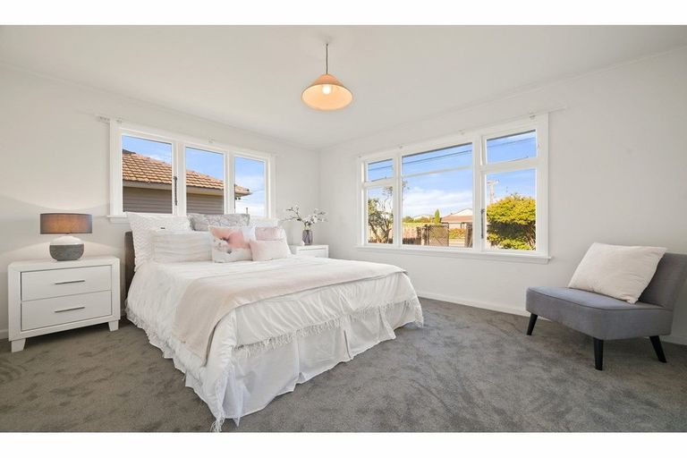 Photo of property in 141 Bower Avenue, New Brighton, Christchurch, 8083