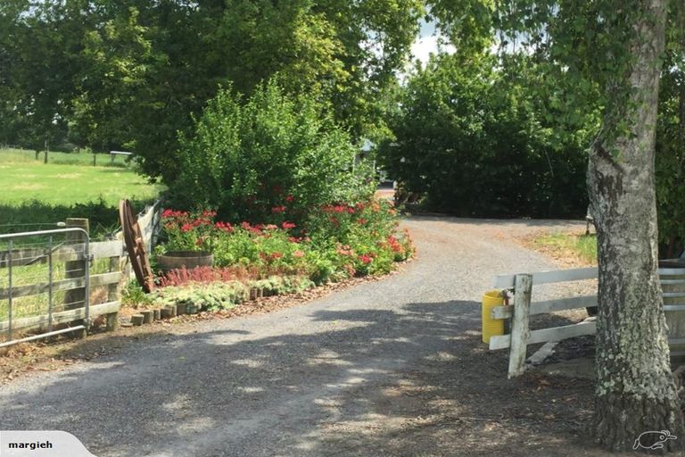 Photo of property in 121 Bolton Road, Morrinsville, 3371