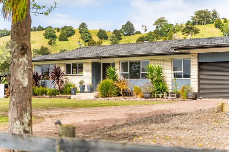Photo of property in 9 Rowlands Road, Ruatangata West, Kamo, 0185