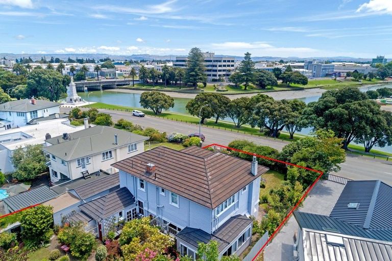 Photo of property in 89 Esplanade, Kaiti, Gisborne, 4010