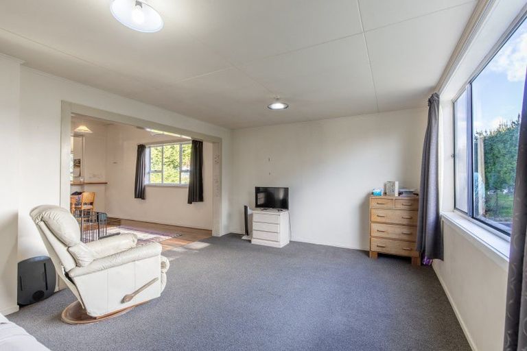 Photo of property in 16 Nancy Street, Takapau, 4203