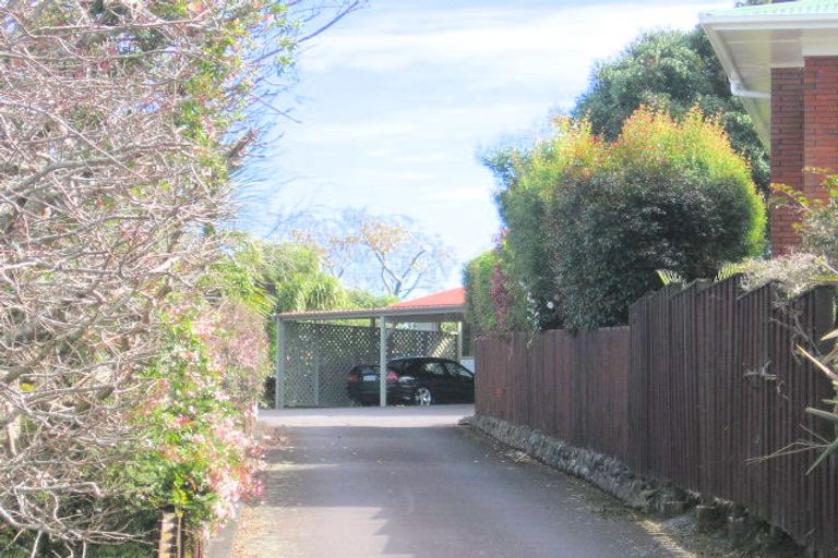 Photo of property in 15 Regent Street, Brookfield, Tauranga, 3110