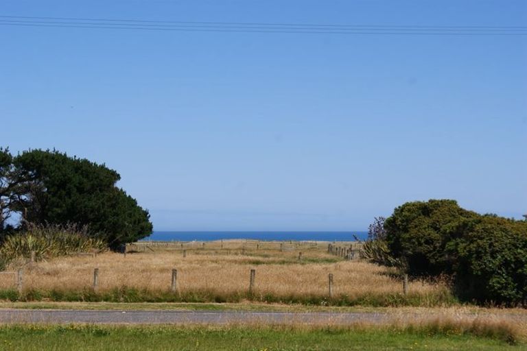 Photo of property in 55 Oldham Street, Orepuki, Riverton, 9881