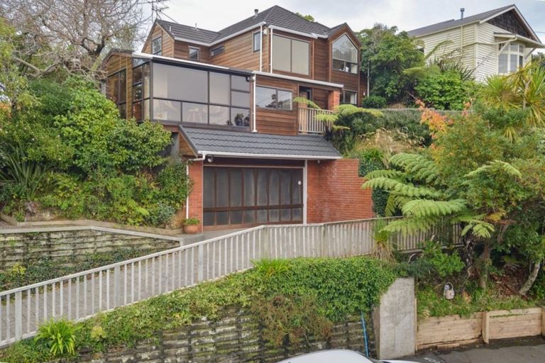 Photo of property in 23 Homewood Avenue, Karori, Wellington, 6012