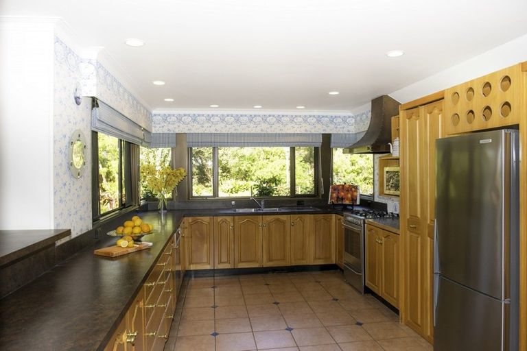 Photo of property in 105 Tahunatapu Road, Parua Bay, Whangarei, 0174