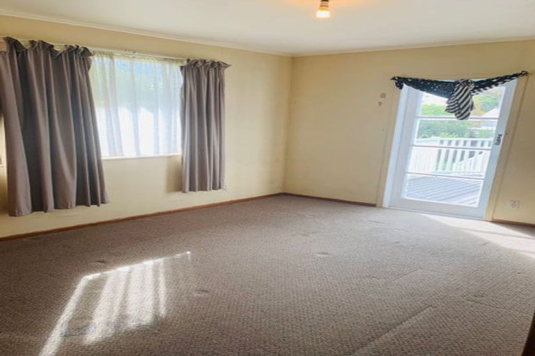 Photo of property in 21 William Avenue, Manurewa, Auckland, 2102