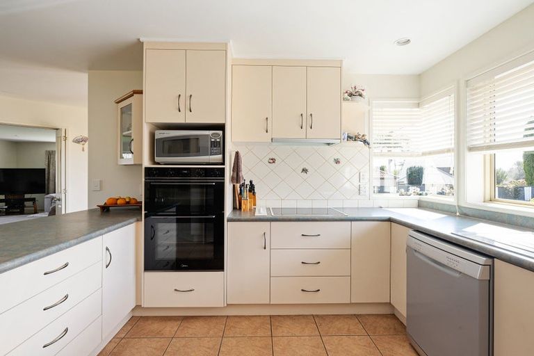 Photo of property in 2 Holmwood Park Drive, Morrinsville, 3300