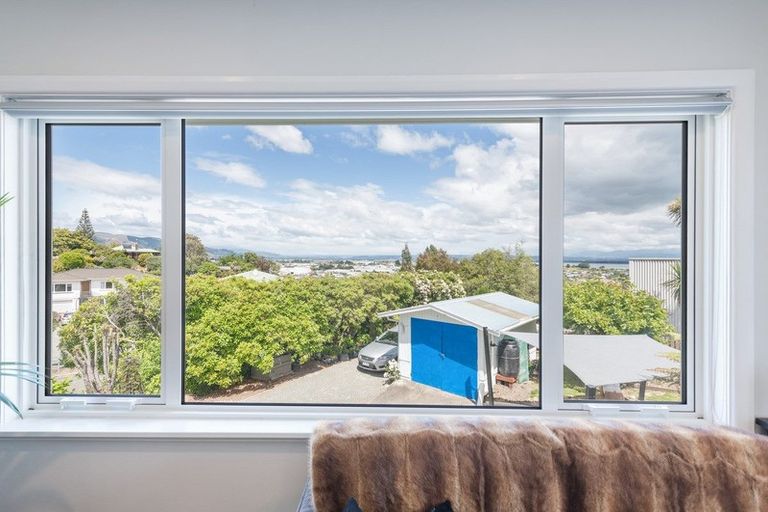 Photo of property in 33 Tosswill Road, Tahunanui, Nelson, 7011