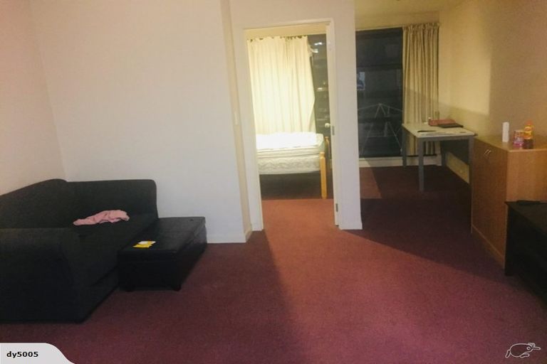 Photo of property in 76 Albert Street, Winton, 9720