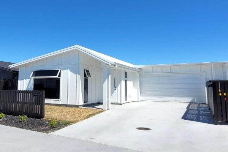 Photo of property in 4 Ngaire Way, Papamoa Beach, Papamoa, 3118