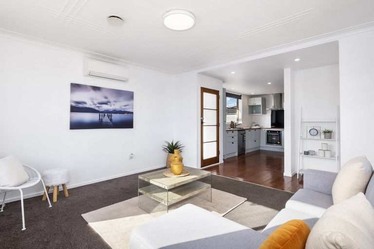 Photo of property in 90a Oxford Street, South Dunedin, Dunedin, 9012