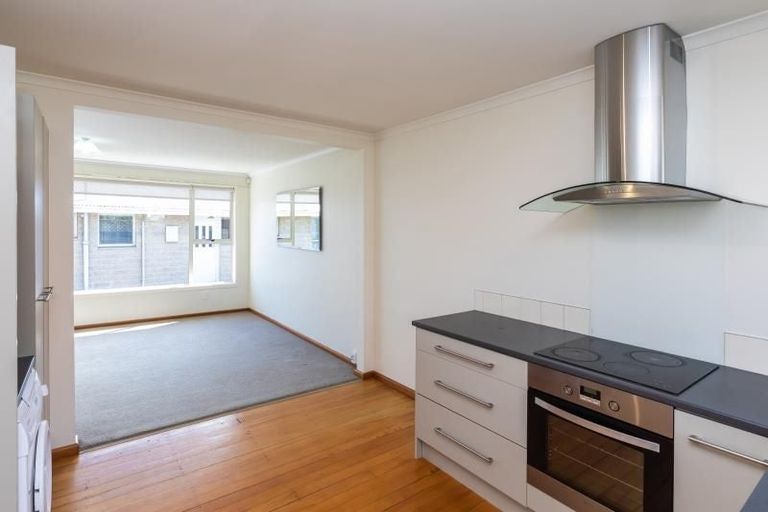 Photo of property in 2/42 Aylmer Street, Somerfield, Christchurch, 8024