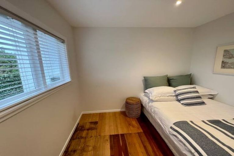 Photo of property in 1/18a Ascot Avenue, Narrow Neck, Auckland, 0624