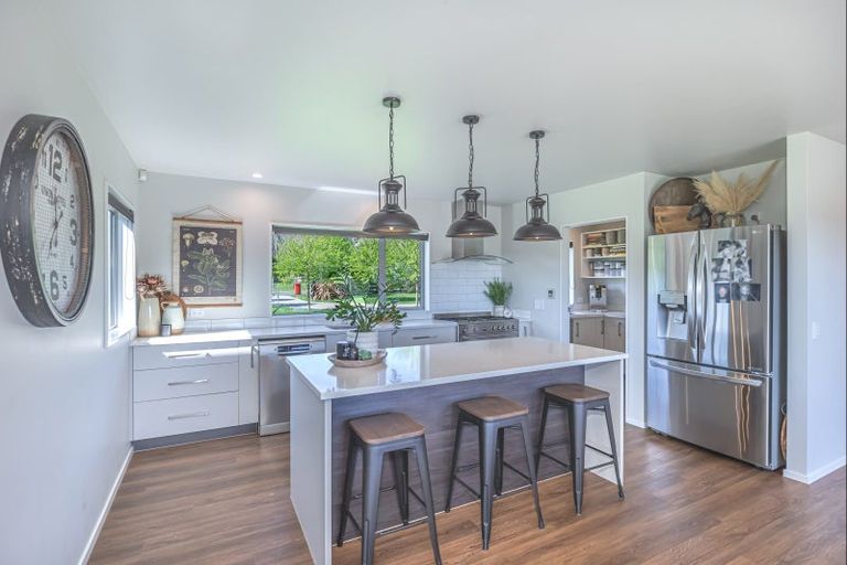 Photo of property in 56 Gladstone Road, Levin, 5571