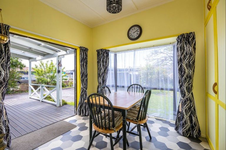 Photo of property in 57 Record Street, Fitzroy, New Plymouth, 4312