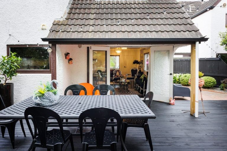 Photo of property in 41 Manuka Street, Hokowhitu, Palmerston North, 4410