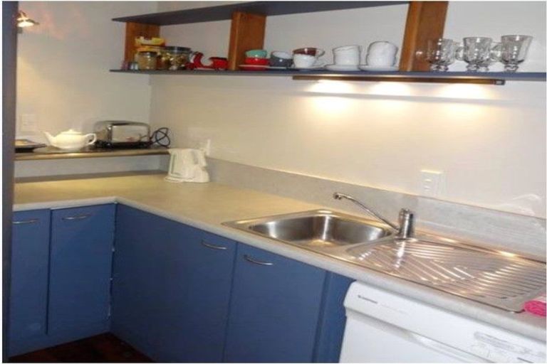 Photo of property in Hannahs Warehouse Apartments, 22/13 Leeds Street, Te Aro, Wellington, 6011