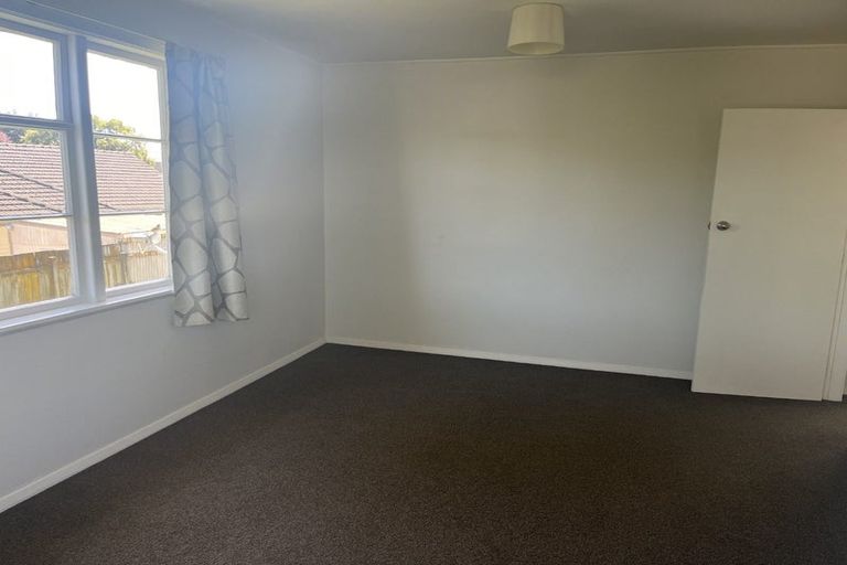 Photo of property in 1/45 Pine Avenue, Ebdentown, Upper Hutt, 5018