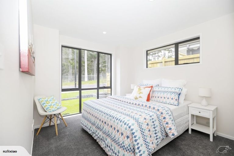 Photo of property in 87 Nobilo Road, Kumeu, 0810