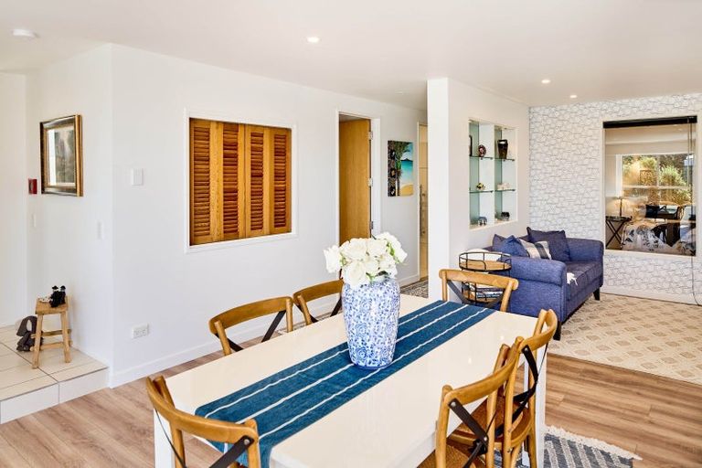 Photo of property in 1/16 Oriental Terrace, Oriental Bay, Wellington, 6011