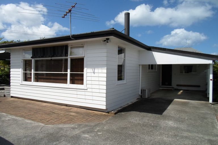 Photo of property in 49b Centreway Road, Orewa, 0931