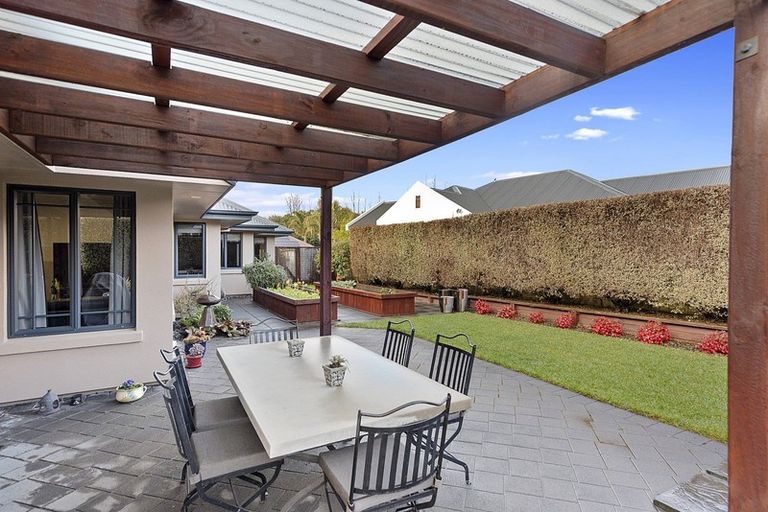 Photo of property in 45 Callum Brae Drive, Rototuna, Hamilton, 3210