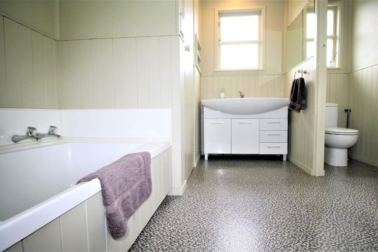 Photo of property in 4 Mako Avenue, Whiritoa, Whangamata, 3691