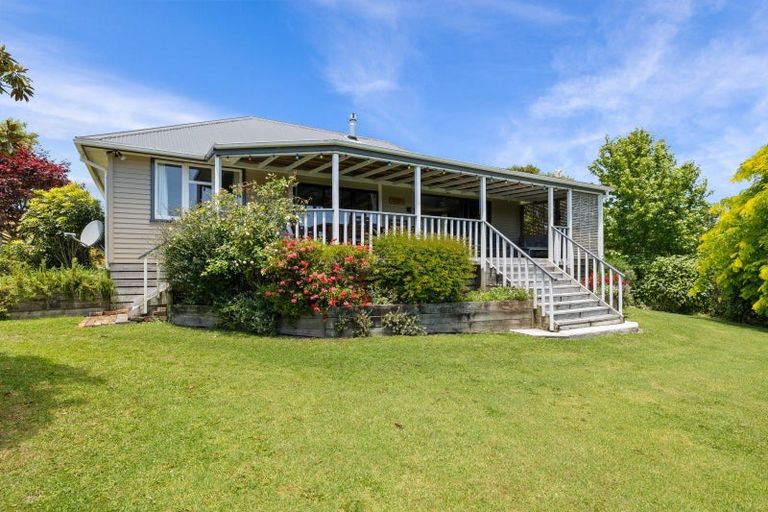 Photo of property in 306 Oneriri Road, Kaiwaka, 0573