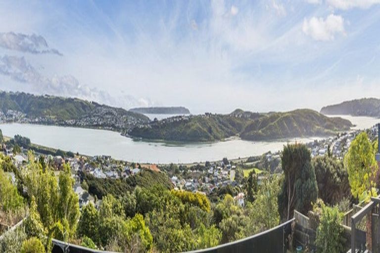 Photo of property in 128 Conclusion Street, Ascot Park, Porirua, 5024