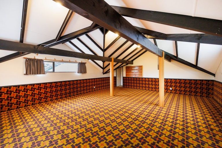 Photo of property in 124 Pahiatua Aokautere Road, Aokautere, Palmerston North, 4471