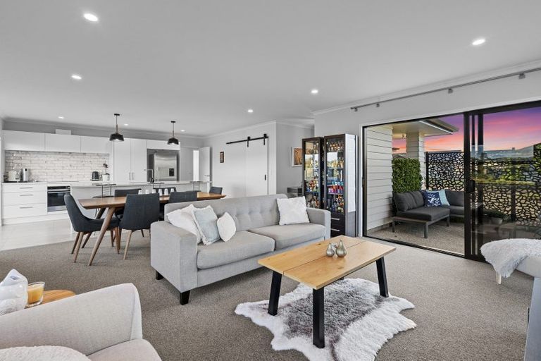 Photo of property in 183 Penetaka Heights, Pyes Pa, Tauranga, 3112