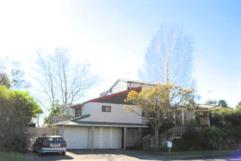 Photo of property in 13 Reeve Drive, Havelock North, 4130