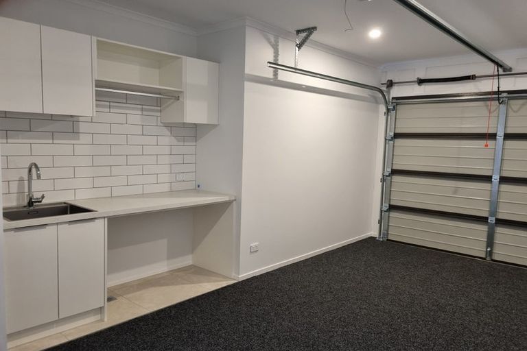 Photo of property in 31a Cambie Avenue, Red Beach, 0932